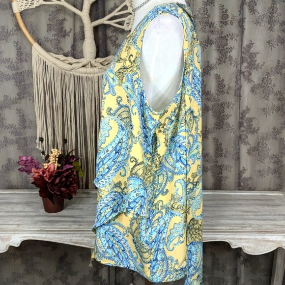 New Directions layered sleeveless tank top - Picture 4 of 12